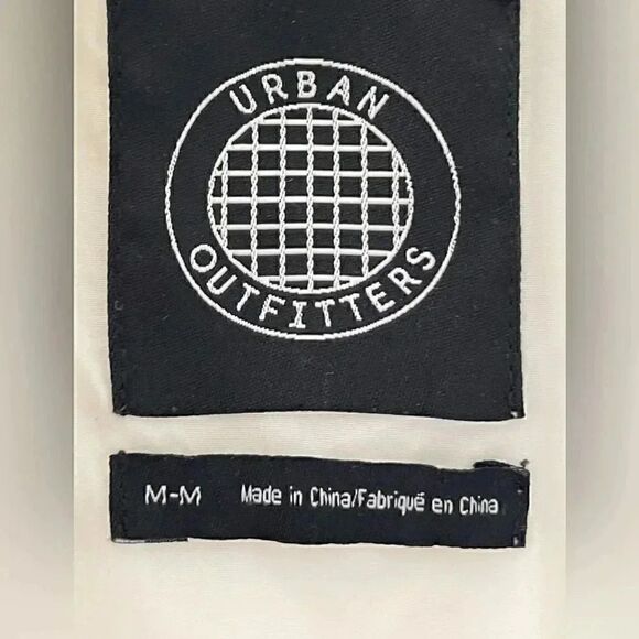 Urban Outfitter Sherpa Fuzzy Zip Up Cropped Ivory Womens Jacket SZ M - Picture 6 of 13